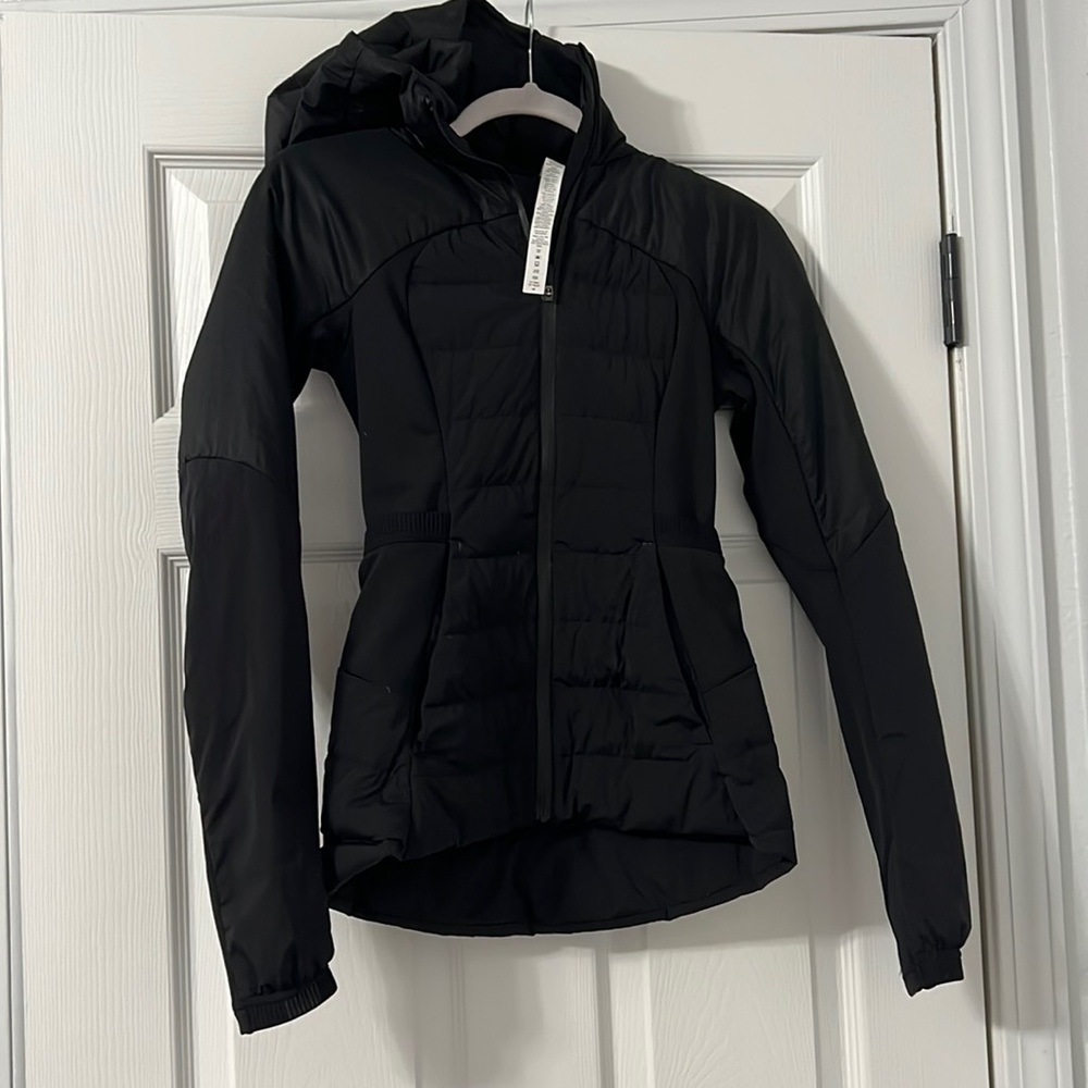 Lululemon Women's Run Down for It All Jacket - Black